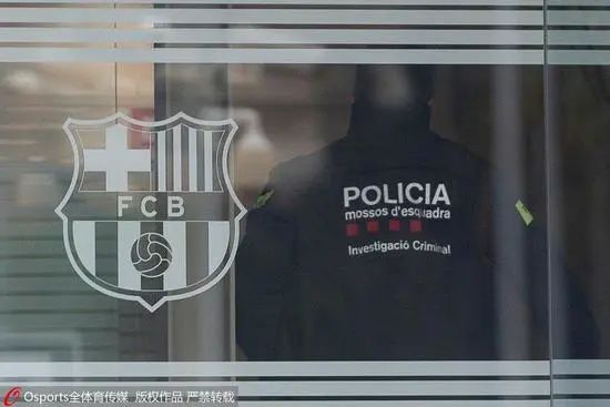 巴萨负债问题_小吧译言家|巴萨的“杠杆”自救之路：从财务谷底反弹的荆棘之路_巴萨财务危机分析