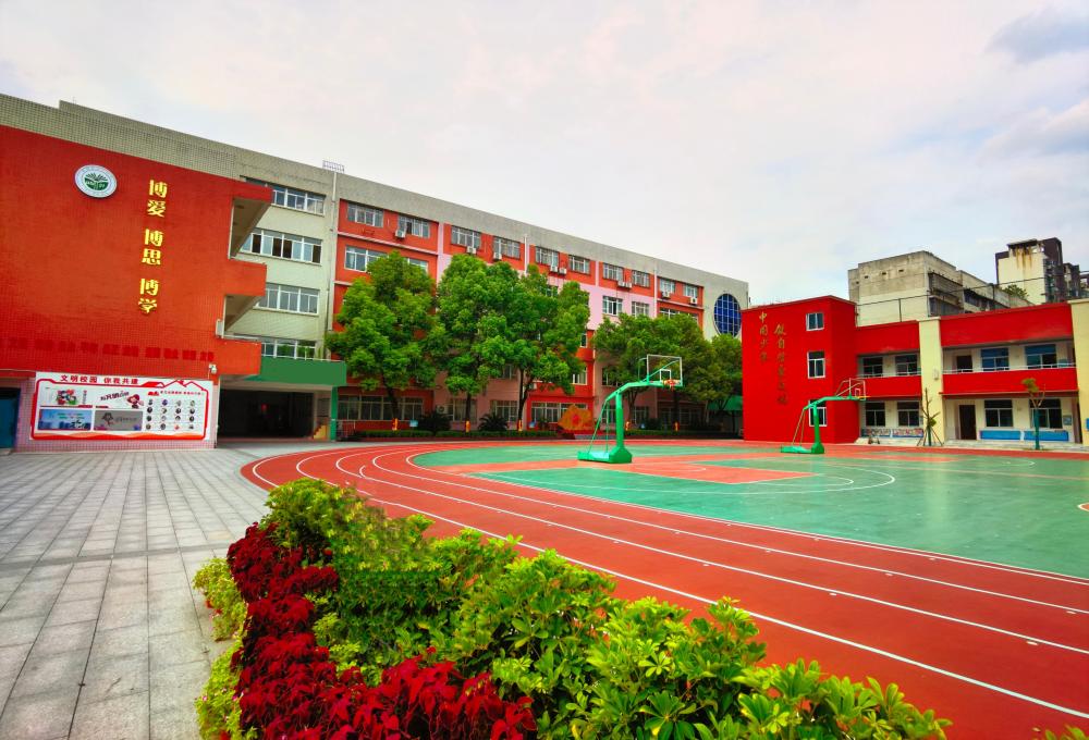 长沙雨花实验小学图片