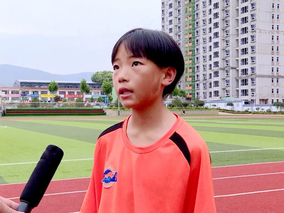 临洮县文峰小学女子足球队积极备战2022中西部地区青少年足球邀请赛