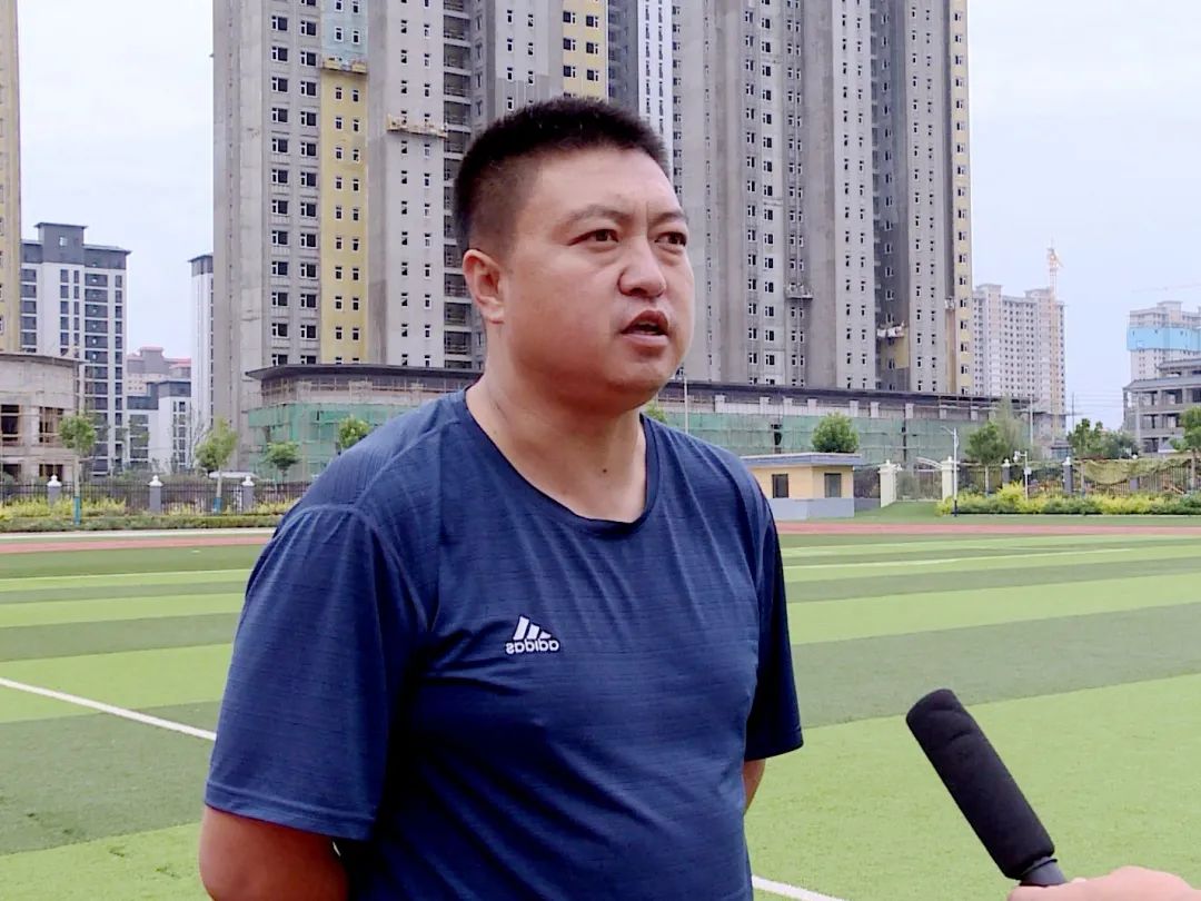 临洮县文峰小学女子足球队积极备战2022中西部地区青少年足球邀请赛