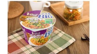 “土坑酸菜”事件后，康师傅上半年净利润下滑近四成