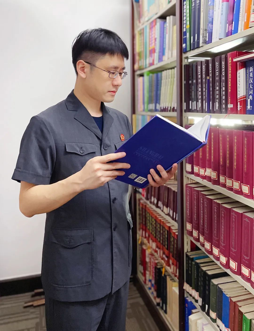 谢威:十年一梦,追梦前行|闵法十佳青年_澎湃号·政务_澎湃新闻-the