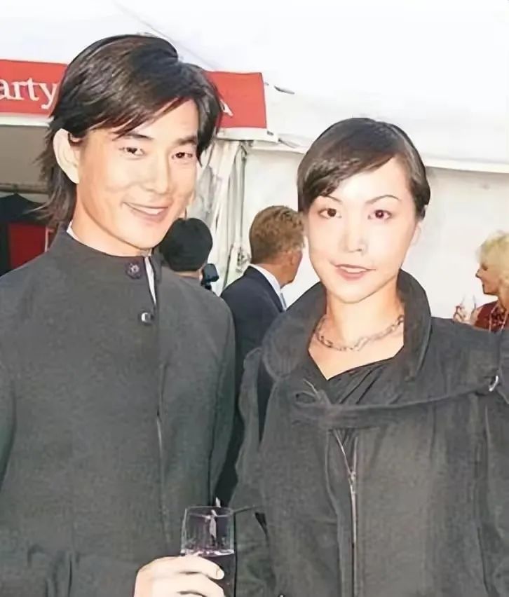 56岁任贤齐:凭《心太软》红透上世纪,却欠妻子一场婚礼_澎湃号·湃客