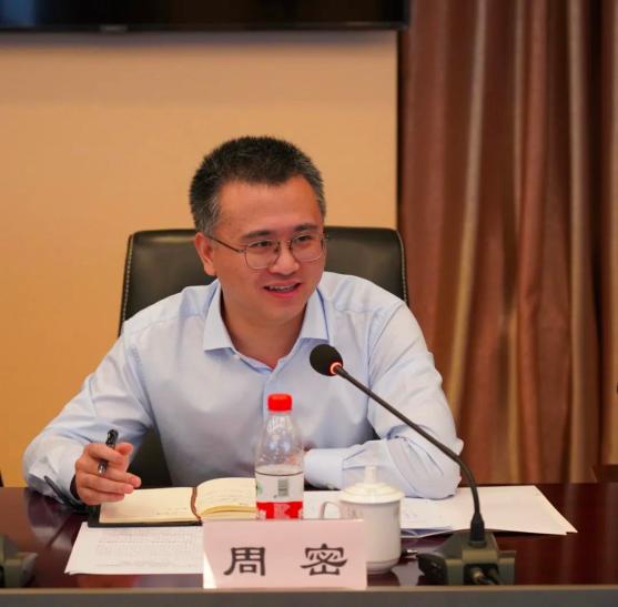 院等处室负责人,相关专家,区卫健工作党委书记池龙,区卫健委主任周密