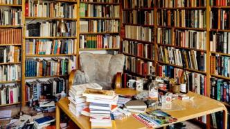 作家书房里最显著的不是书，而是对同行的隐秘致敬
