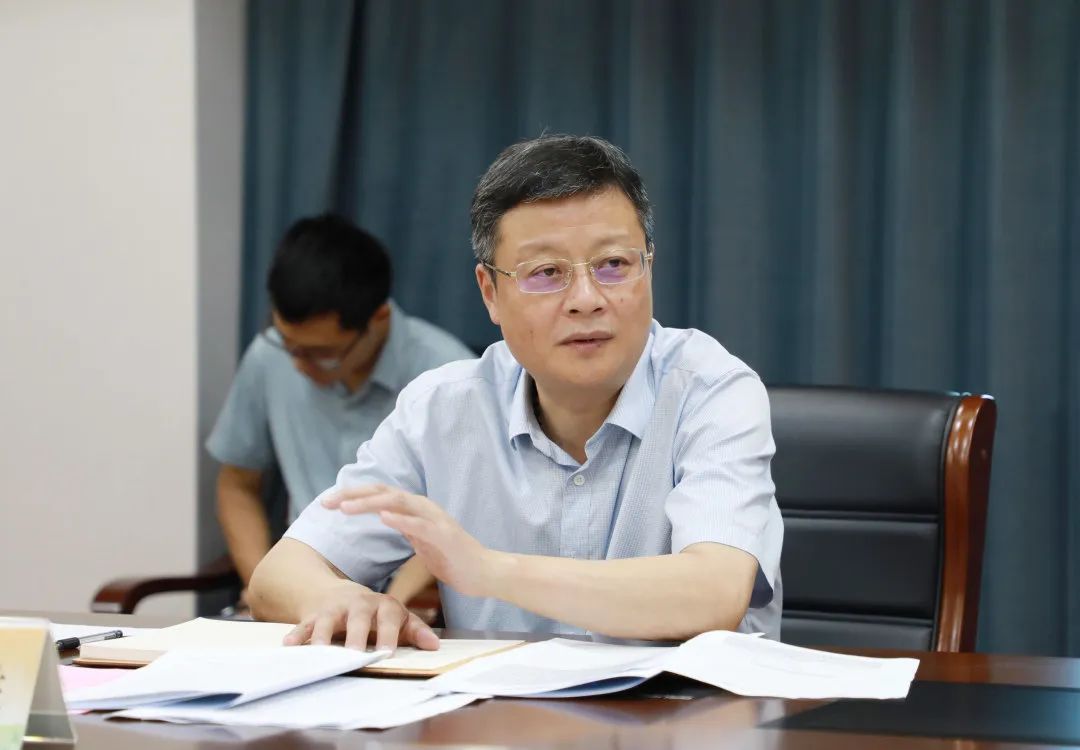 江山市人大常委会党组书记主任汪胜到江山法院走访调研