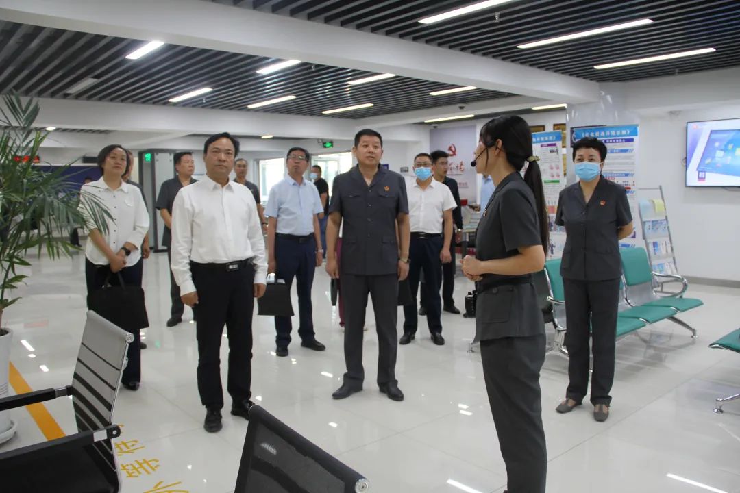 区委常委,政法委书记李成平到肃州区法院调研党的二十大维稳安保及