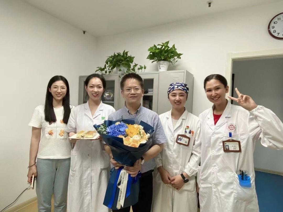教师节快乐 | 为奋斗在一线的老师们送去学生的祝福！_澎湃号·政务_澎湃新闻-The Paper