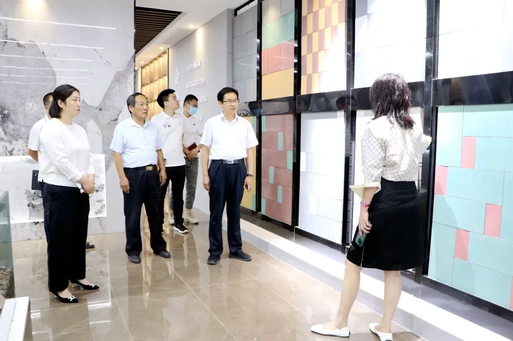 万人助万企|刘光辉组长到企业走访省政协委员刘霞_澎湃号·政务_澎湃新闻-The Paper