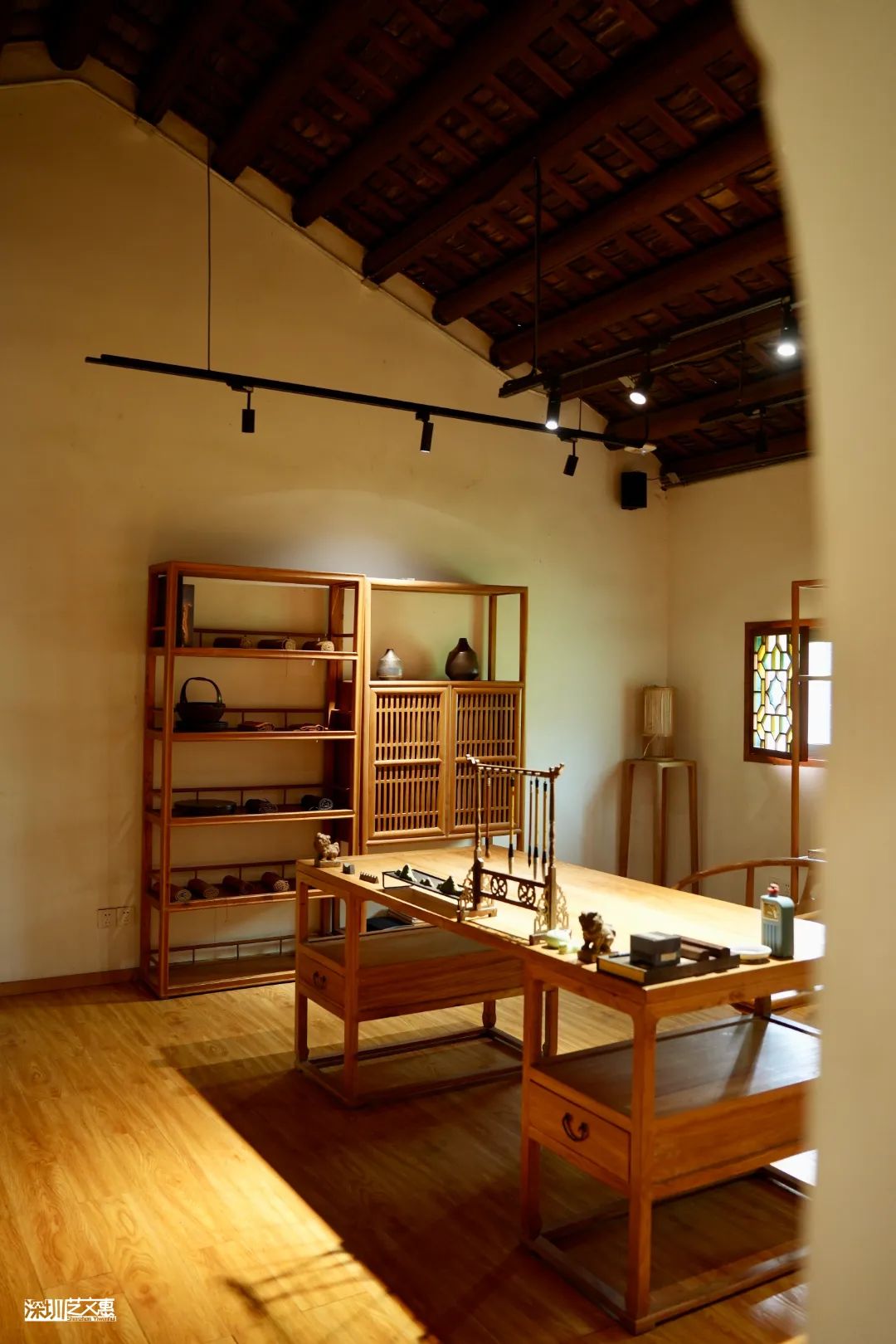 书中日月丨南中学堂:回到1931,在这座古学堂里找寻诗意栖息之所