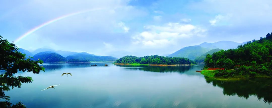 一座凌江大桥从浣纱大桥到西施大桥从太平桥到茅渚埠桥凡江水流经之处