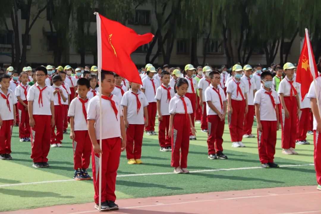 全民国防教育日丨"童"心共筑中国梦 赛罕区锡林南路小学开展全民国防