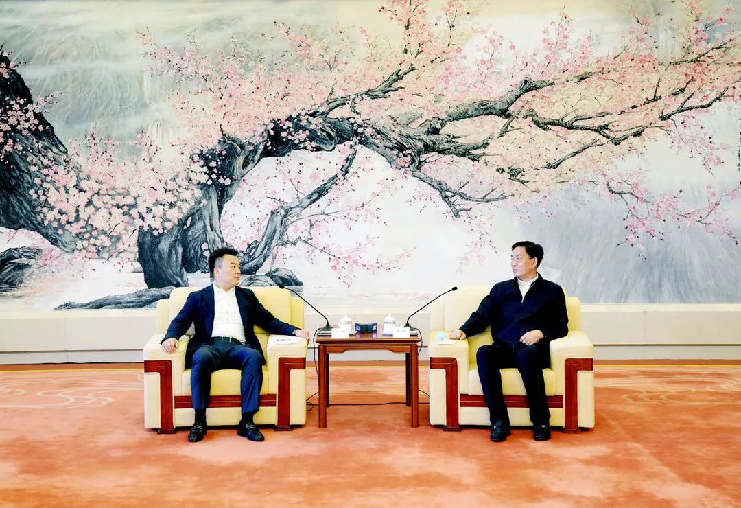 张志军会见360集团总裁张备一行