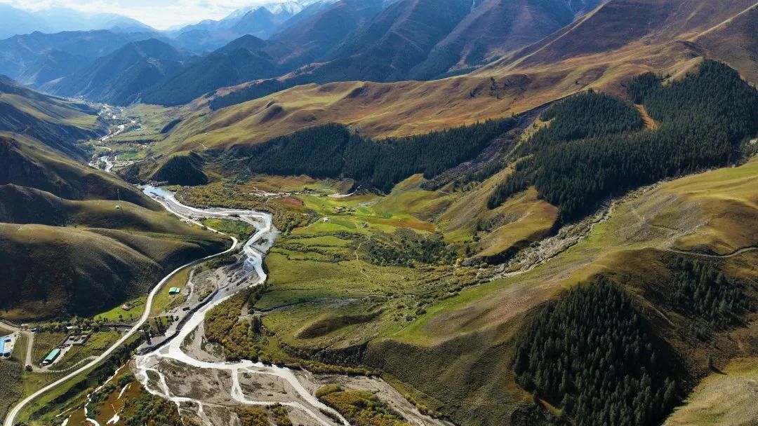 肃南美景 | 肃南松木滩秋色斑斓景色怡人醉