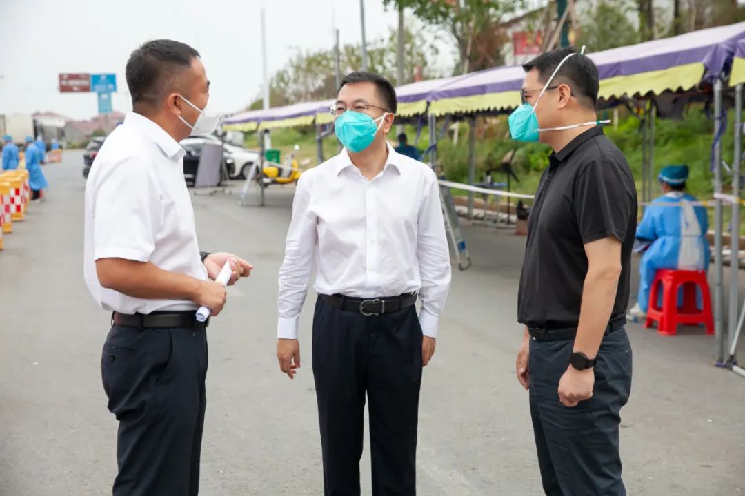 许南吉:以责任担当之勇 统筹兼顾之谋 奋力夺取疫情防控和经济社会