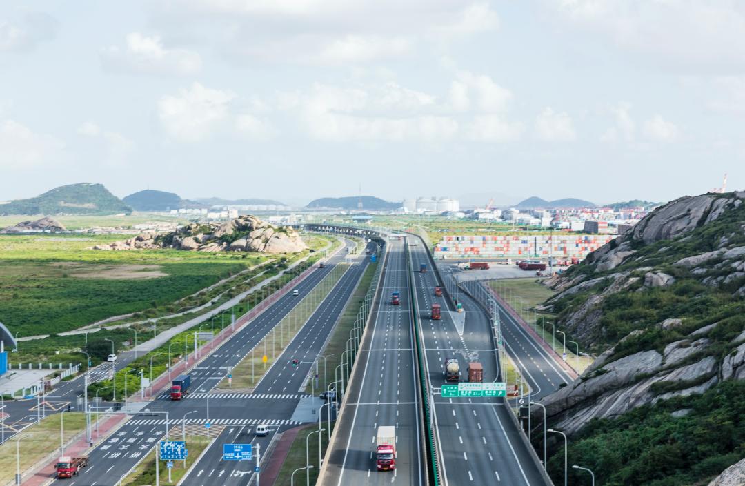 京抚公路简介图片