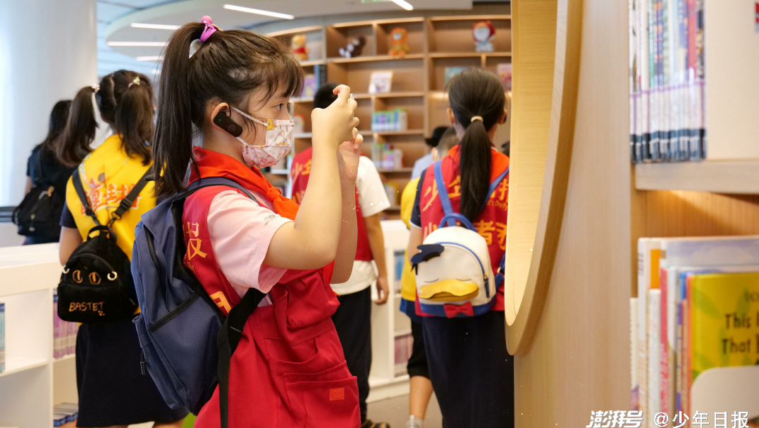 上海少年儿童图书馆上架新书，小记者小作家带你深度探馆