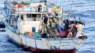 索马里海盗变成渔民，这可能吗？