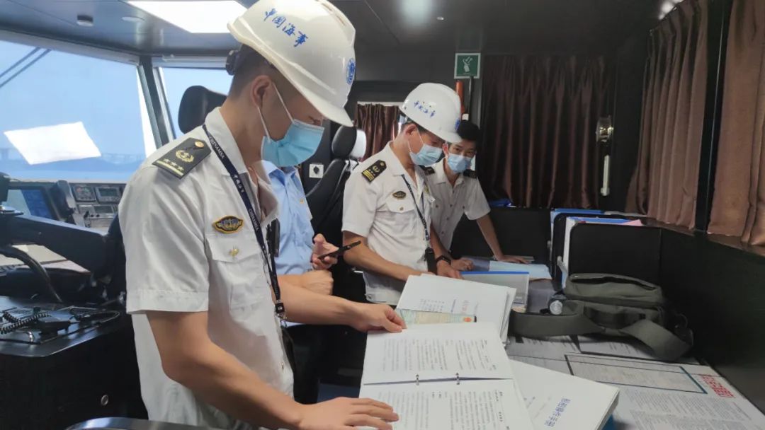 各地动态丨海事部门织密水上出行“安全网”