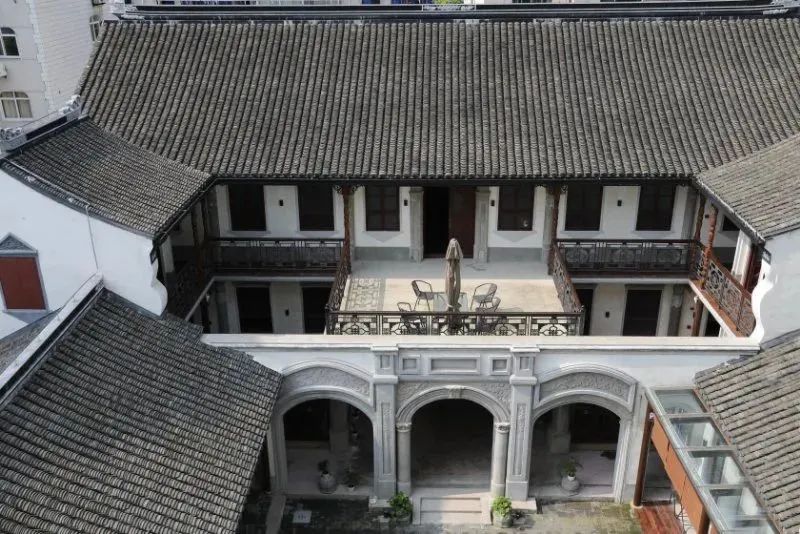 一场“江山入画”,在崇明这座“草堂”展出!_澎湃号·政务_澎湃新闻The Paper