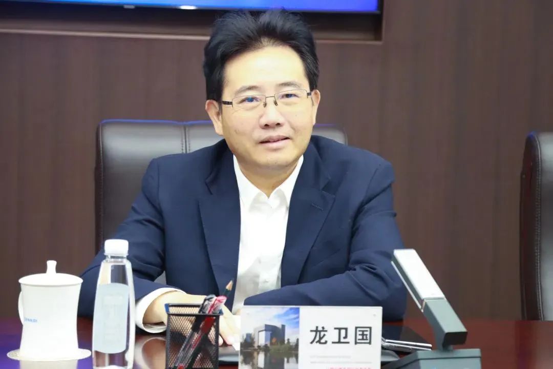 龙卫国会见中建六局、中建丝路党委书记、董事长王瑾