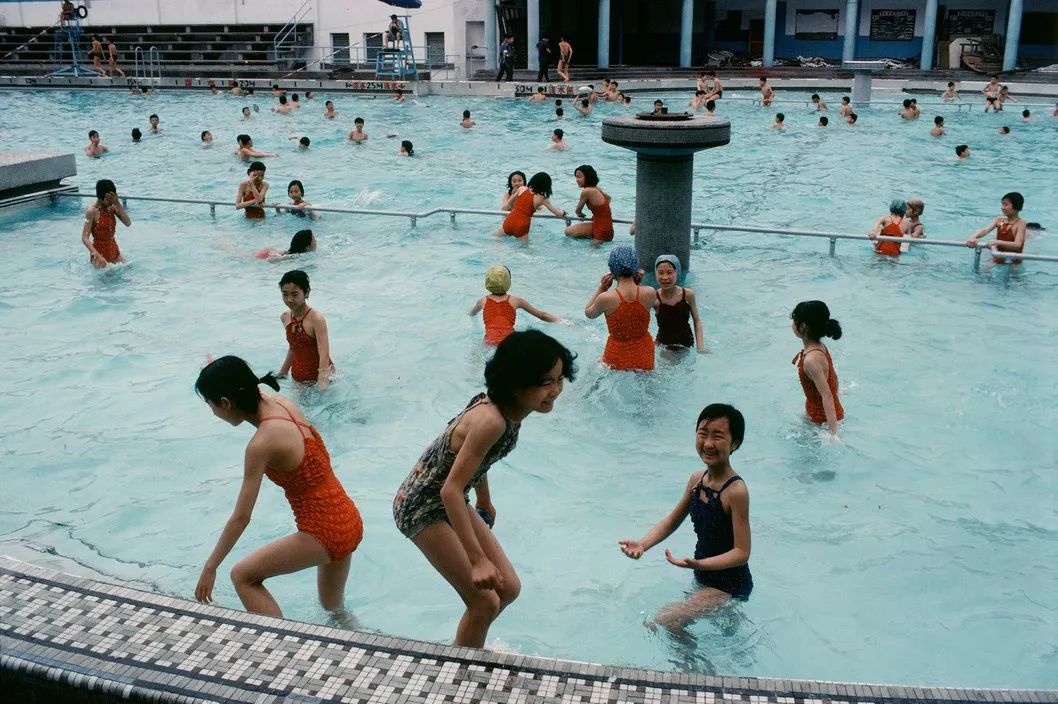 逝者马格南摄影师布鲁诺巴贝他用40年拍下中国颜色