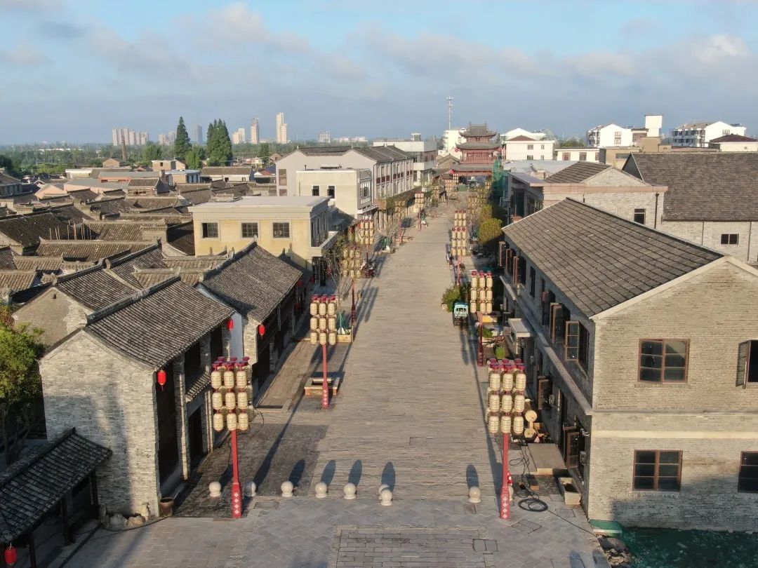 最大程度复原古镇风貌绝大部分老物件已重新用于古建筑整修收集挖掘与