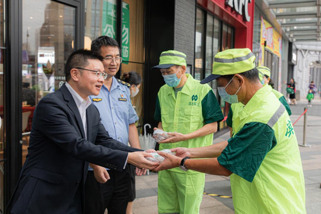 免费自取!滨湖总部企业无锡肯德基设立首个"食物驿站"