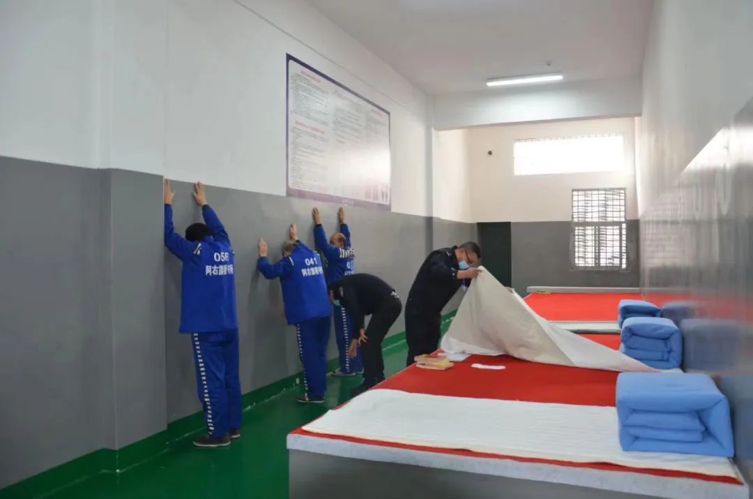 [监管在线]阿拉善右旗看守所开展监所安全大检查_澎湃