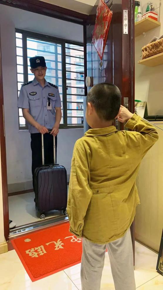 "最美"监狱民警候选人 | 柯春兴:永不言弃的阳光"少年"_澎湃号·政务