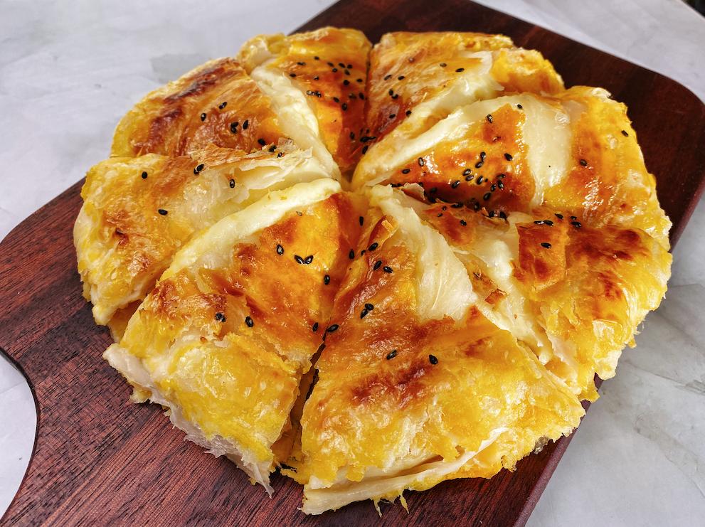 一口爆浆的红薯芝士饼,不用和面就能做_澎湃号·湃客_澎湃新闻-the