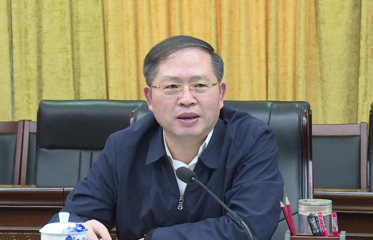 刘长城到我县调研村集体经济,油菜秋冬种,二晚田间管理和农业抗旱等