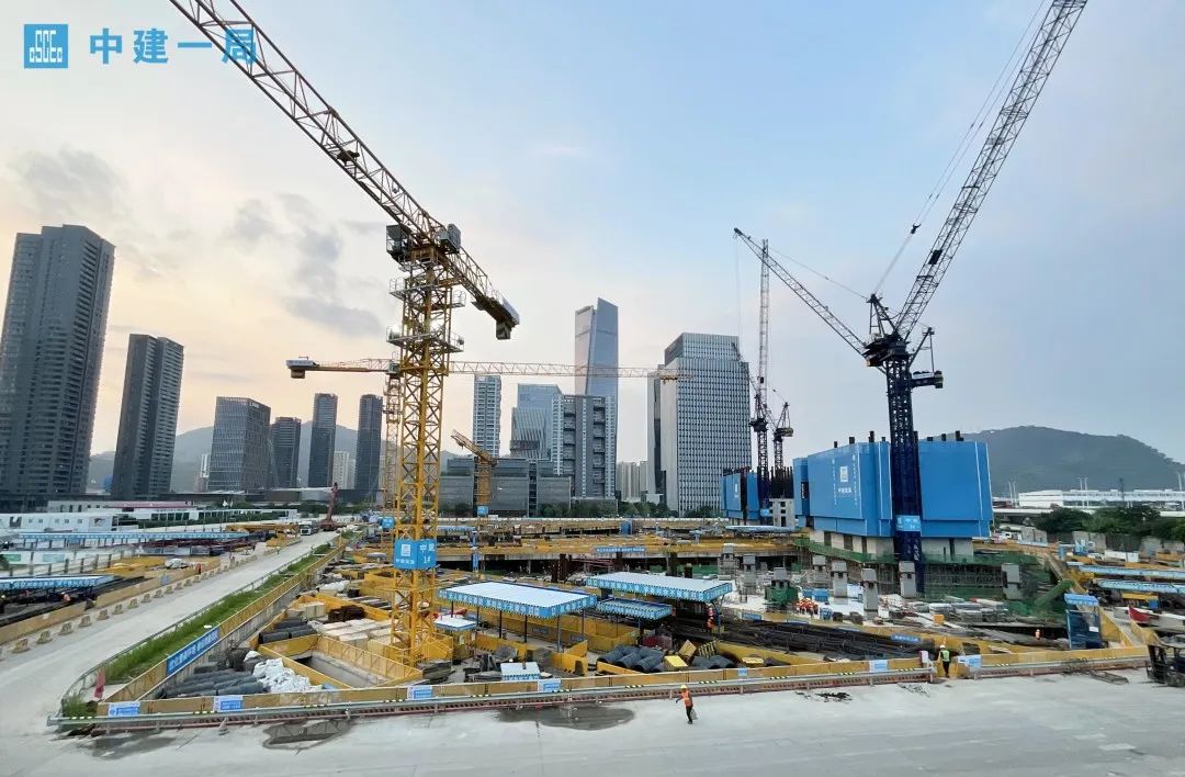 【建证高质量发展】“智”造未来！中建一局自贸时代中心迎来新节点！