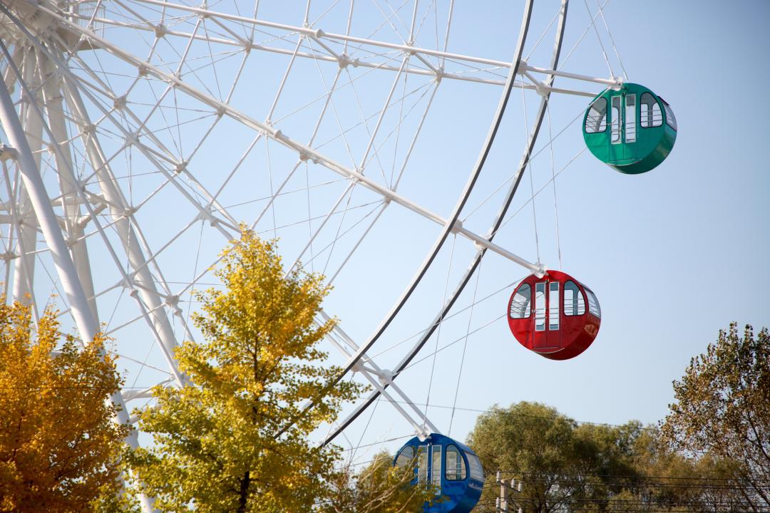 【美丽鞍山】多彩摩天轮_澎湃号·媒体_澎湃新闻-the paper