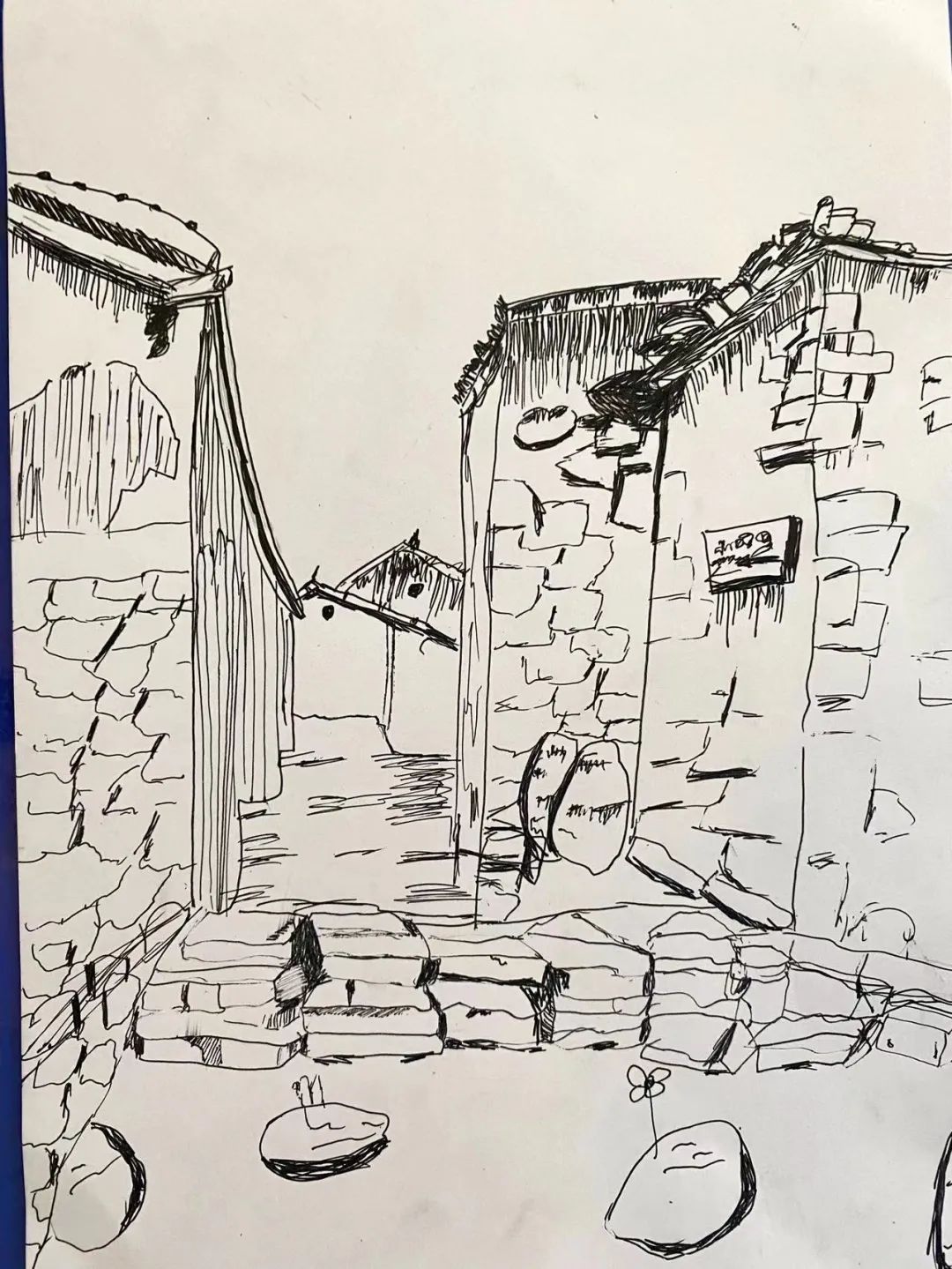 刘霁霆(五年级)学校:师大附小指导老师:李莎总图简介:老屋是我的家乡