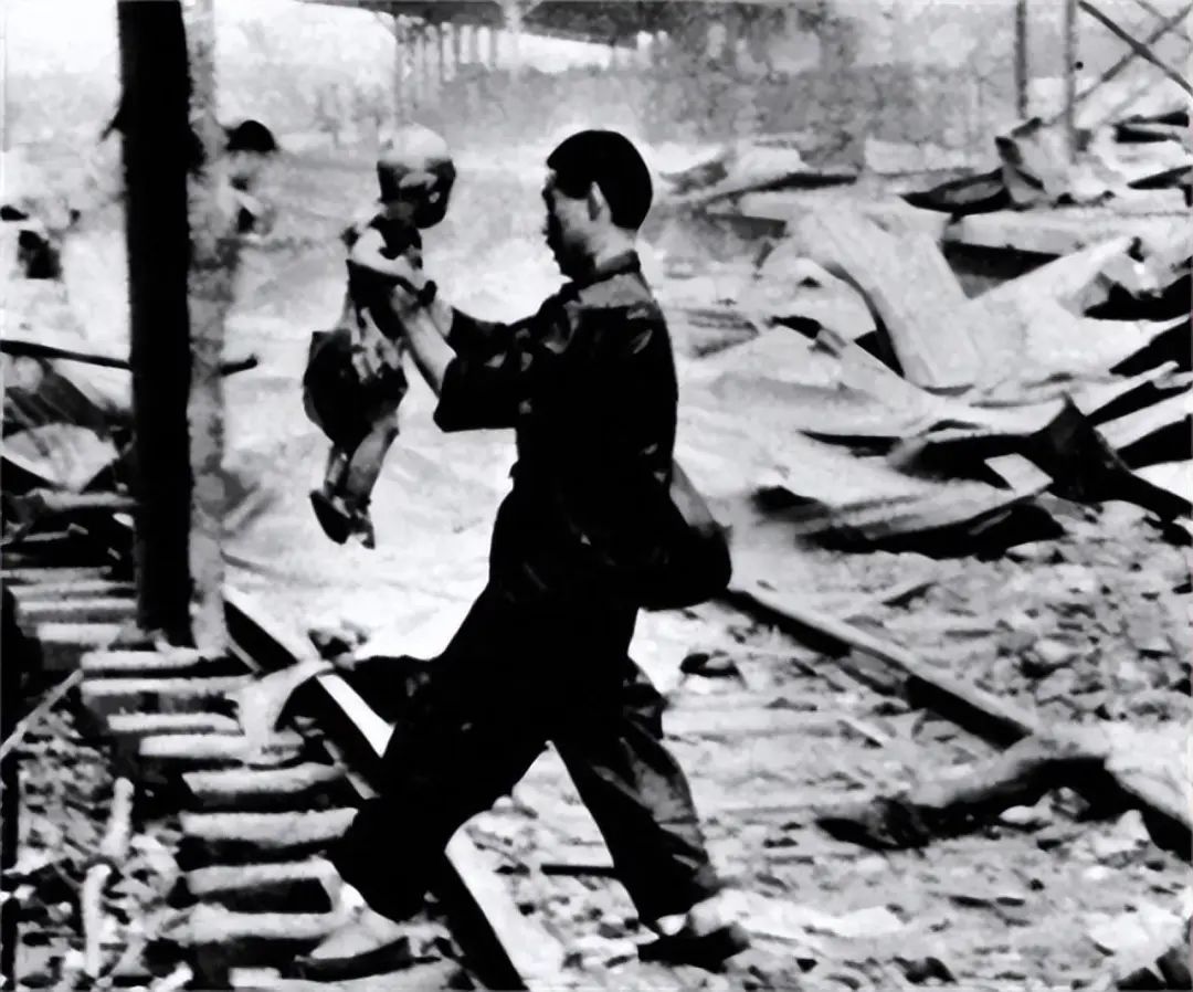 南京市区遭日军轰炸后的惨状-中国抗日战争-图片