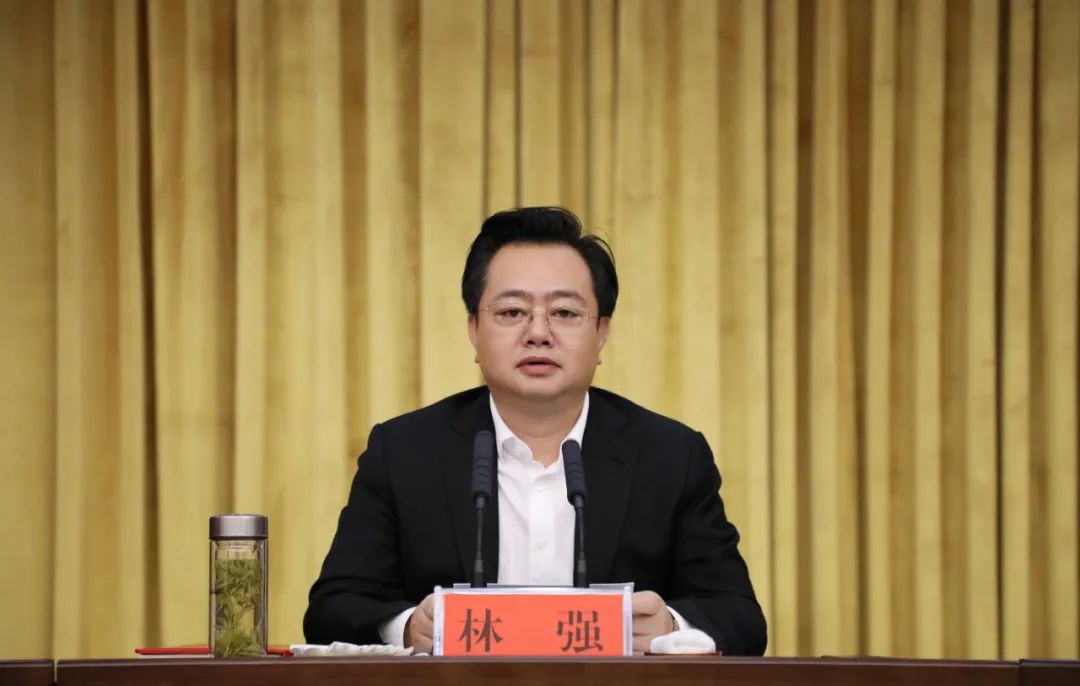 林强:下非常之功,坚定走好“大抓项目、抓大项目”华山路_澎湃号·政务_澎湃新闻-The Paper