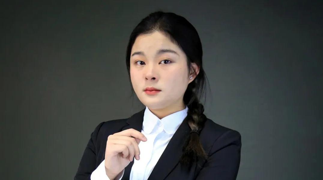 她是川幼“超级演说家”，全省唯一的专科生，入围四川省演讲比赛决赛