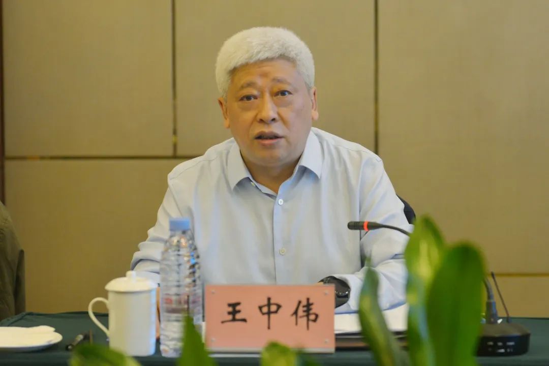 最高法院行政庭副庭长郭修江带队赴我院及辖区调研行政争议实质性化解