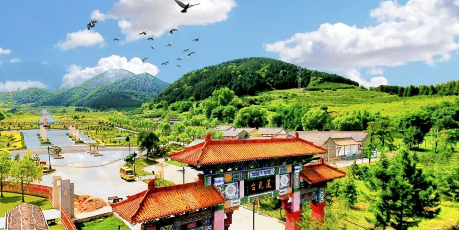 金秋莲花台绮丽风光无限美色彩斑斓惹人醉