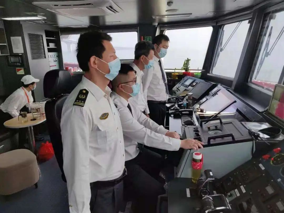 各地动态丨航天盛会海事蓝！珠海海事保障第十四届中国航展水上安全