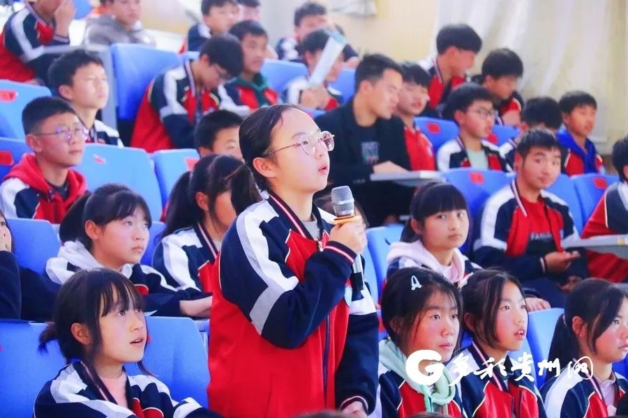11月17日,由贵州省水利厅组织的2022年节水进校园公益活动走进黔西