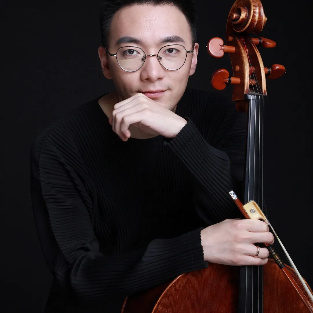 中提琴家孙扬,杨维亚,大提琴家陈小龙和钢琴家马鹤纹现场为大家带来