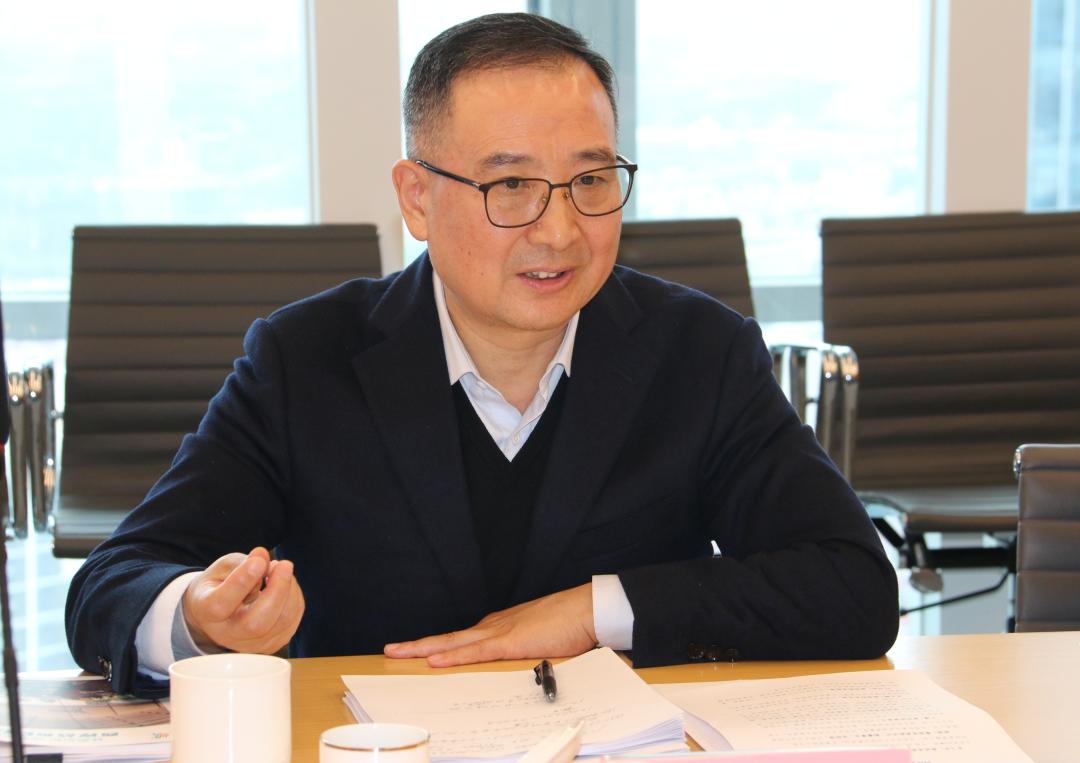 动态 | 区政协主席黄冲赴西岸集团调研走访