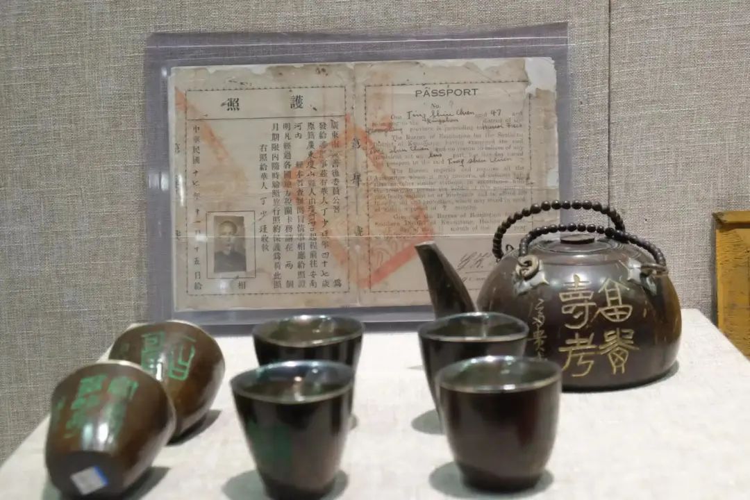 天南贡品”海南椰雕展在海口市博物馆开展