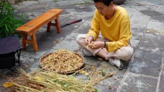 在云南沙溪，這群年輕人每天做的事是“什么也不做”