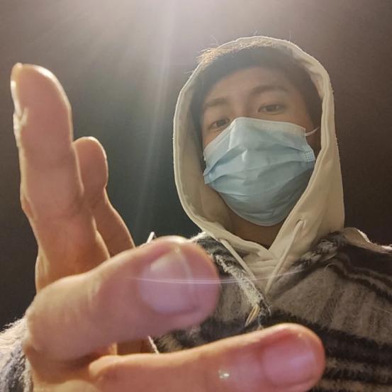 53亿人围观的AI绘画，居然翻车了？网友笑疯：简直是人工智障