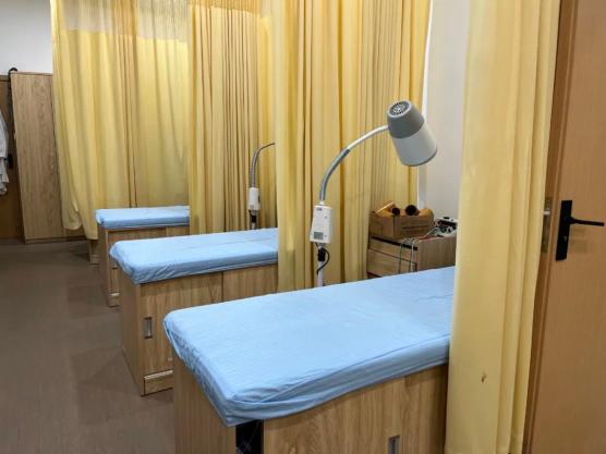 怎么开医药器材媒体之声｜高端又便民的“中医专列”，开进寻常百姓家@普陀区中医药特色卫生站点_https://www.jmylbn.com_新闻资讯_第6张