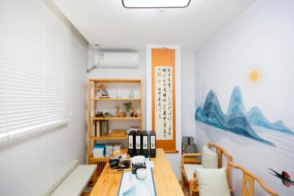 怎么开医药器材媒体之声｜高端又便民的“中医专列”，开进寻常百姓家@普陀区中医药特色卫生站点_https://www.jmylbn.com_新闻资讯_第20张