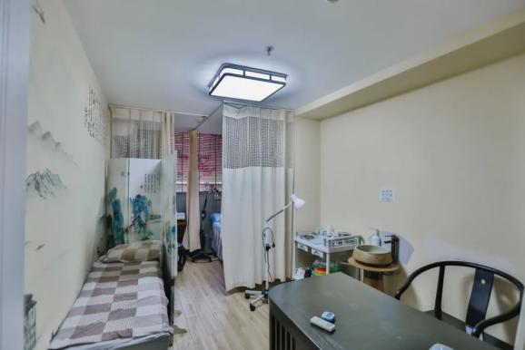 怎么开医药器材媒体之声｜高端又便民的“中医专列”，开进寻常百姓家@普陀区中医药特色卫生站点_https://www.jmylbn.com_新闻资讯_第21张